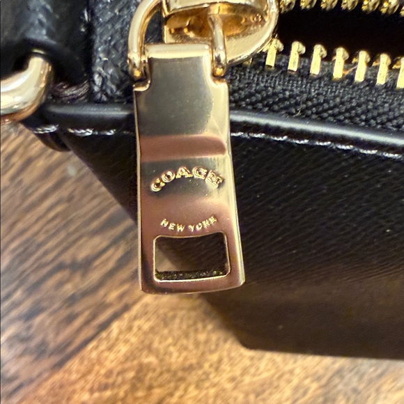 Coach Black Crossbody Bag - Picture 5 of 9